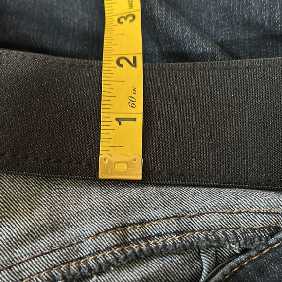 Democracy “Ab” Solution Stretch Denim Shorts - Picture 10 of 12